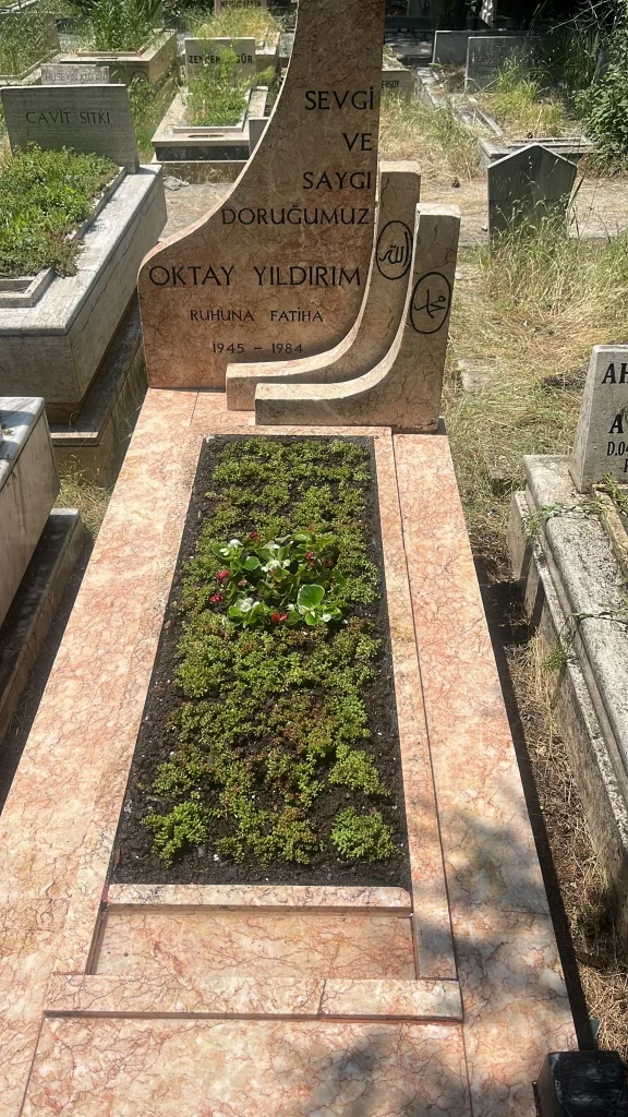 Mezar Taşı Fiyatlarını Belirleyen Unsurlar